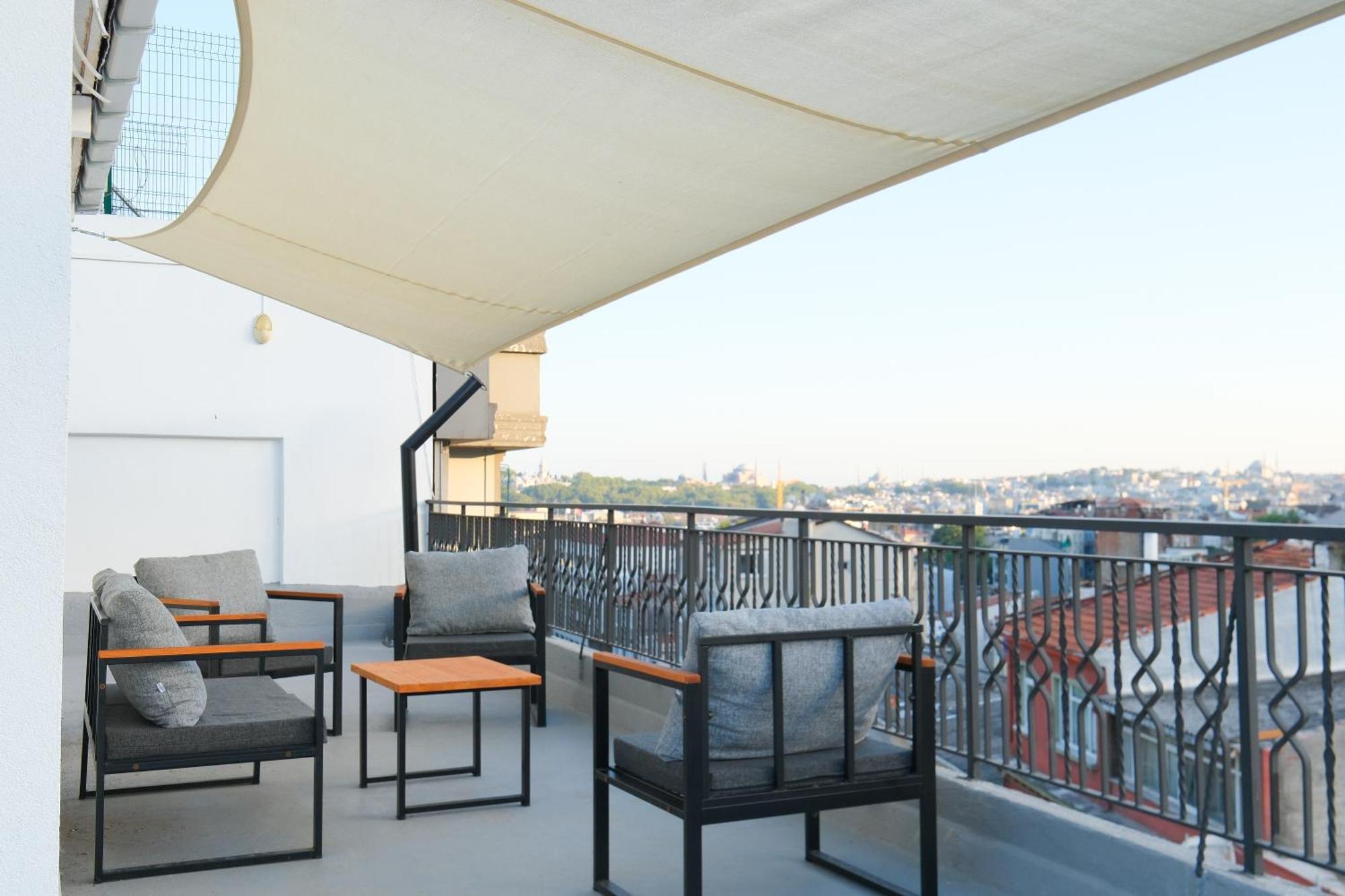 Urban Quarters - Bogazkesen Aparthotel Istanbul Exteriör bild