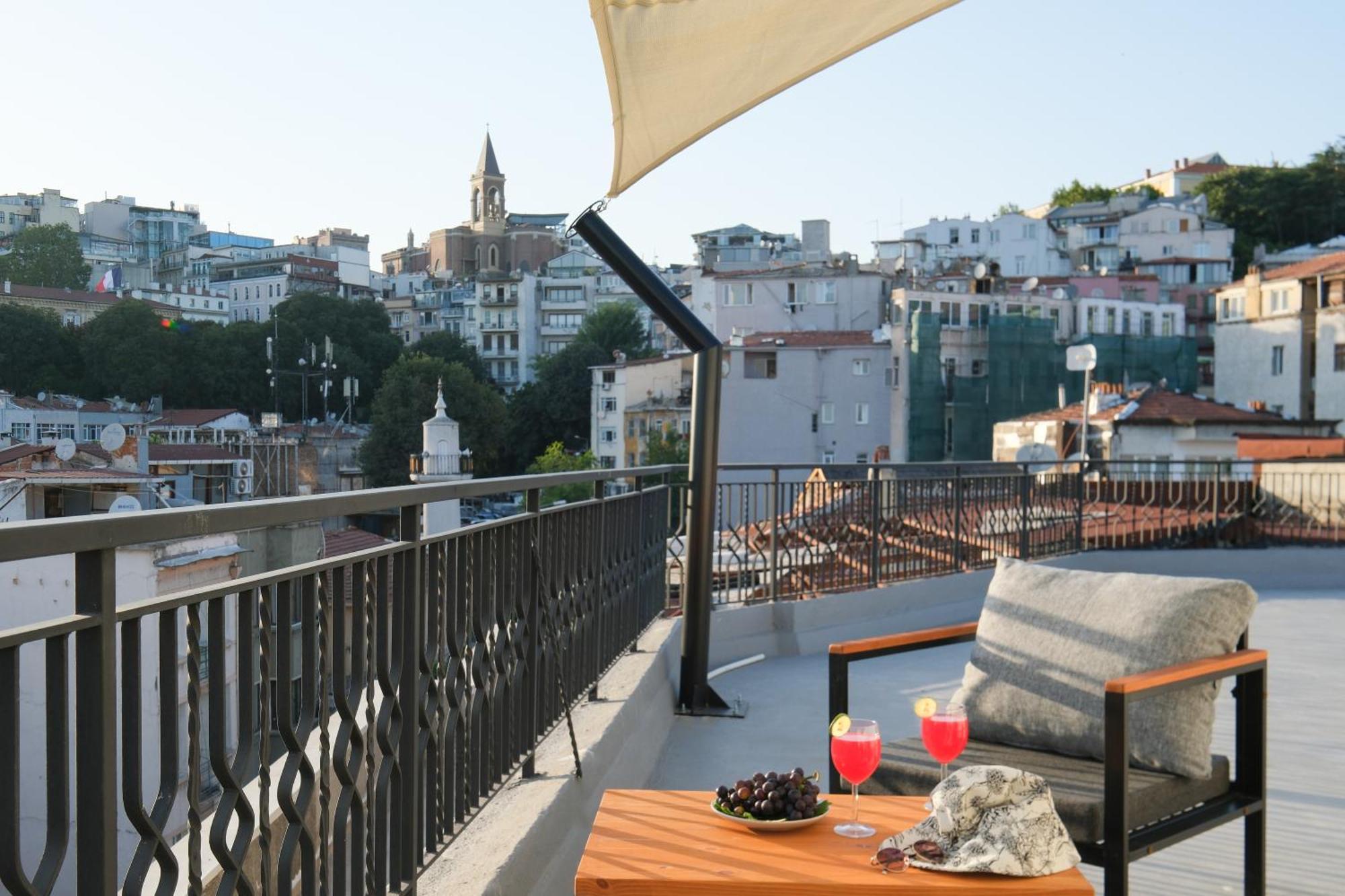 Urban Quarters - Bogazkesen Aparthotel Istanbul Exteriör bild